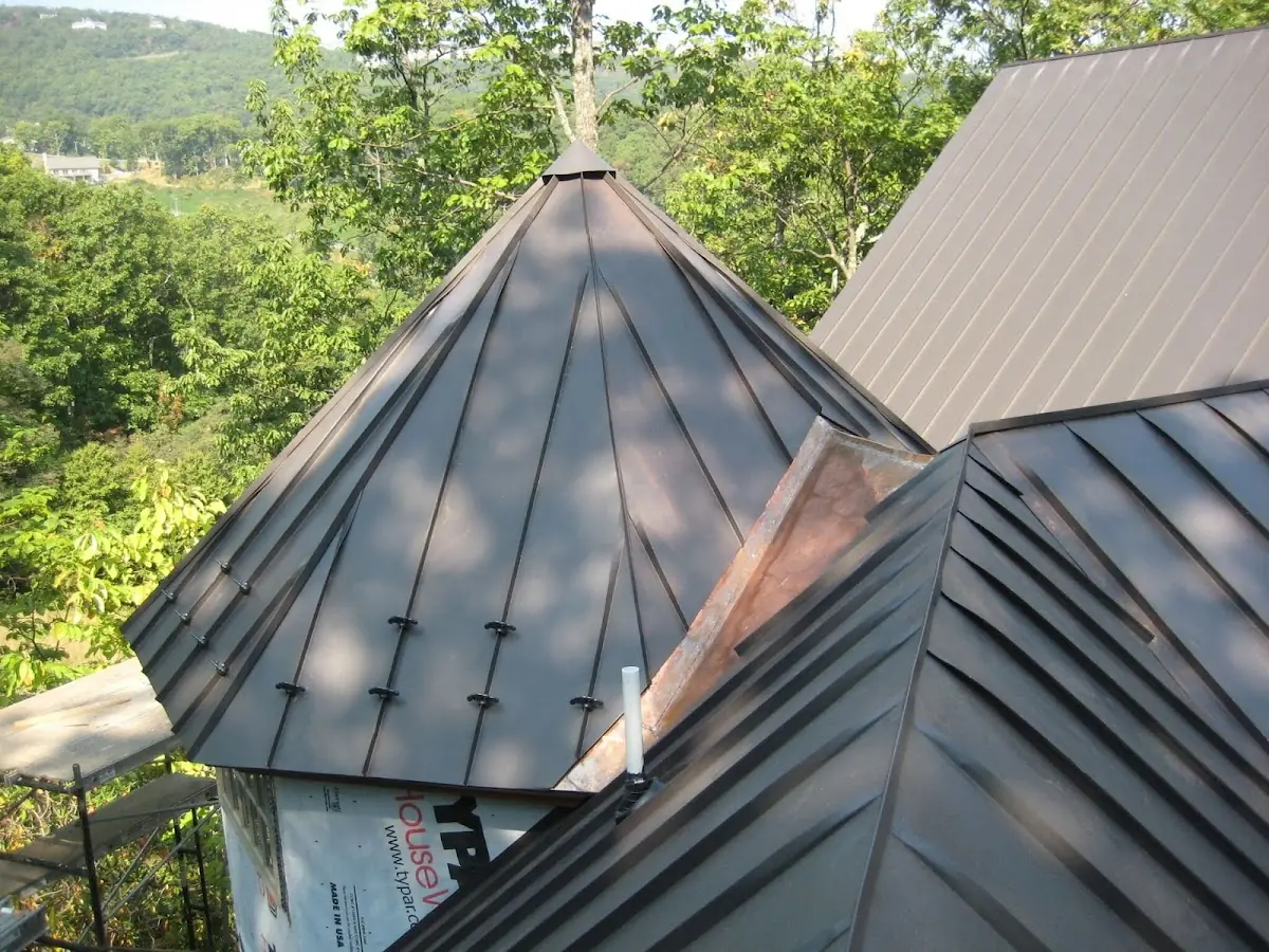 Professional Roof Tarp Installation by Craftsman Roofing in Kalifornsky